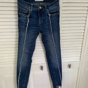 Zara jeans